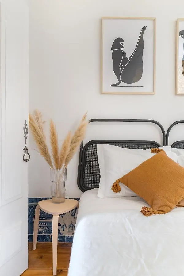 Casa Boma Lisboa - Typical And Spacious Apartment - Lapa II